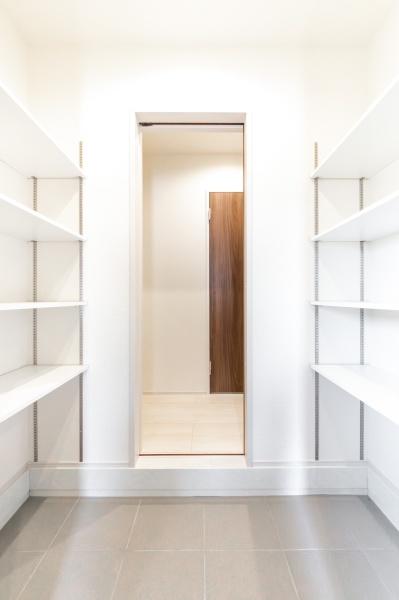 横須賀市湘南鷹取５丁目の新築一戸建