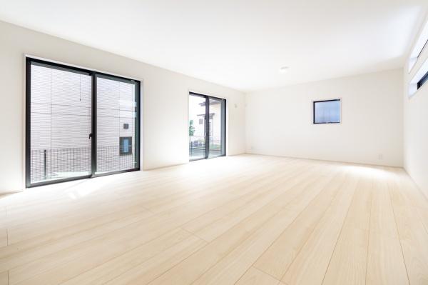 横須賀市湘南鷹取５丁目の新築一戸建