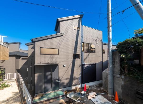 横浜市戸塚区戸塚町の新築一戸建