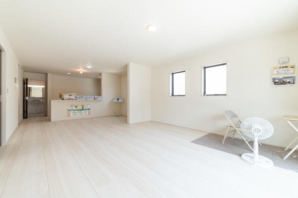 横浜市戸塚区深谷町の新築一戸建