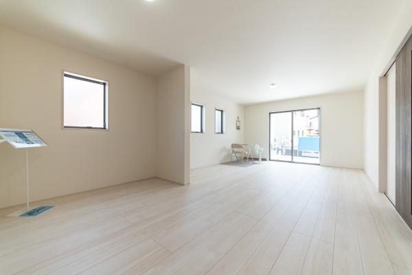 横浜市戸塚区深谷町の新築一戸建