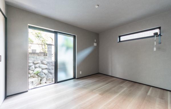 横浜市泉区白百合１丁目の新築一戸建