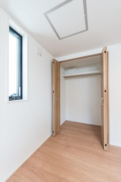 横浜市戸塚区戸塚町の中古一戸建て(収納)