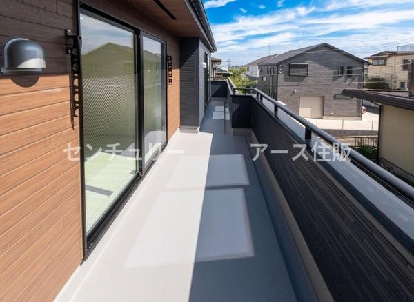 横浜市金沢区六浦東３丁目の新築一戸建