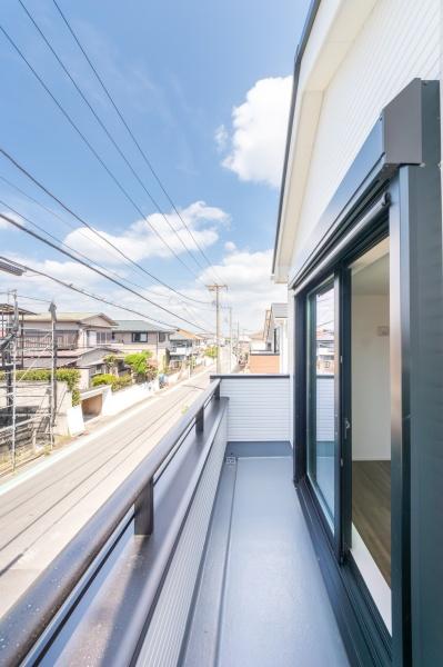 横浜市南区中里４丁目の新築一戸建
