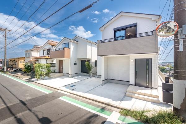 横浜市南区中里４丁目の新築一戸建