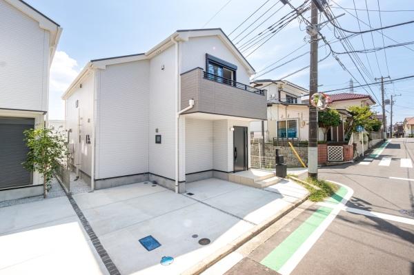 横浜市南区中里４丁目の新築一戸建