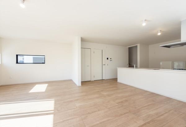 秦野市北矢名の新築一戸建