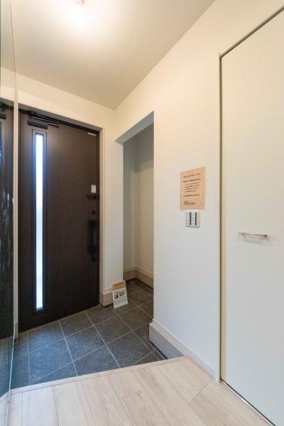 綾瀬市寺尾中４丁目の新築一戸建
