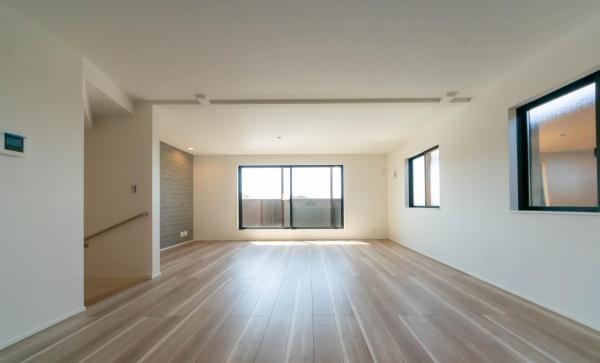 鎌倉市台４丁目の新築一戸建