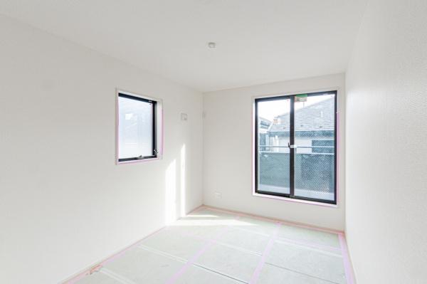 横浜市港北区大曽根3丁目の新築一戸建(洋室)