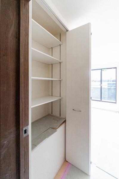 横浜市港北区大曽根3丁目の新築一戸建(収納)