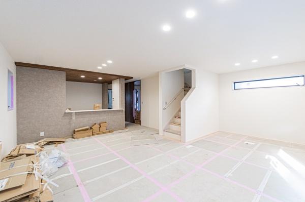 横浜市港北区大曽根3丁目の新築一戸建(リビング)