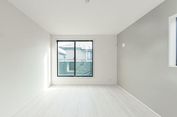 横浜市港北区大曽根3丁目の新築一戸建(洋室)