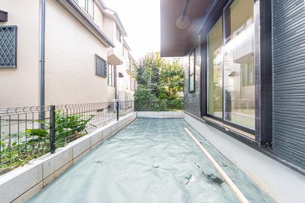 横浜市港北区大曽根3丁目の新築一戸建(庭)