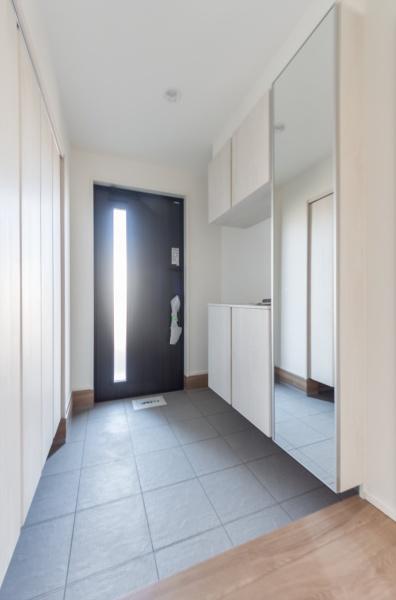 横浜市金沢区六浦５丁目の新築一戸建