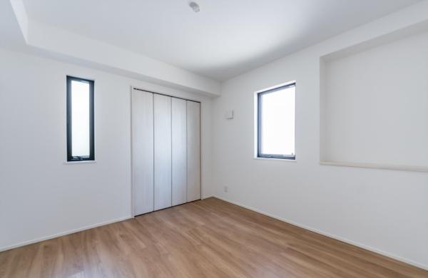 横浜市金沢区六浦５丁目の新築一戸建