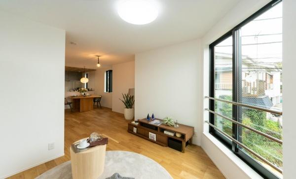 横浜市鶴見区馬場1丁目の新築一戸建(リビング)