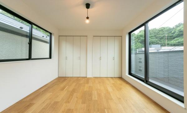 横浜市鶴見区馬場1丁目の新築一戸建(洋室)