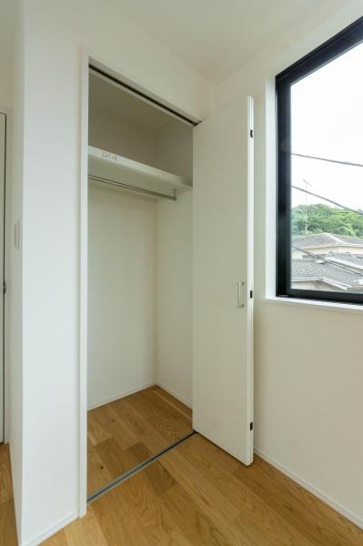 横浜市鶴見区馬場1丁目の新築一戸建(収納)