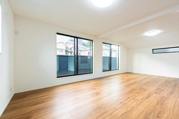 町田市原町田２丁目の新築一戸建