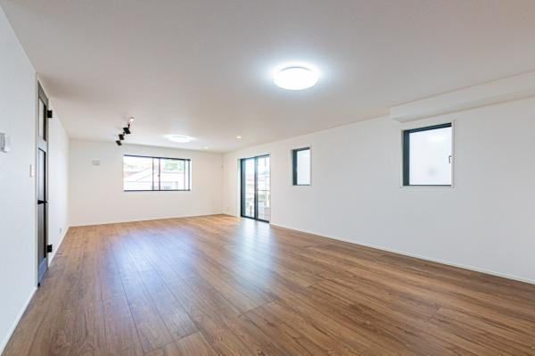 町田市原町田２丁目の新築一戸建