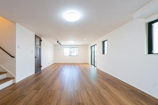 町田市原町田２丁目の新築一戸建