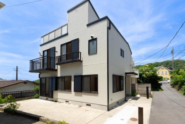 三浦郡葉山町一色の中古一戸建
