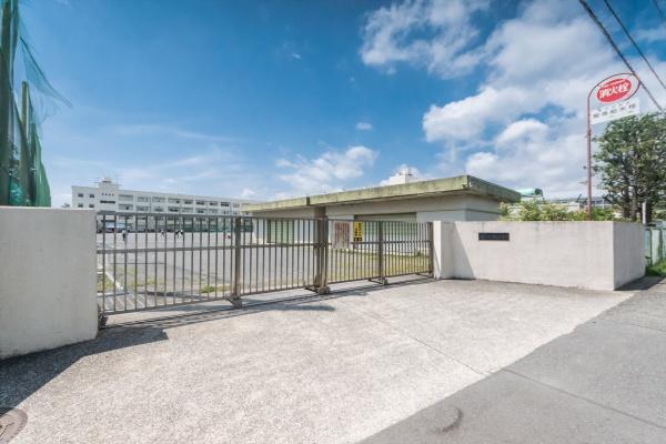 横浜市戸塚区上倉田町の中古一戸建て(横浜市立豊田中学校)