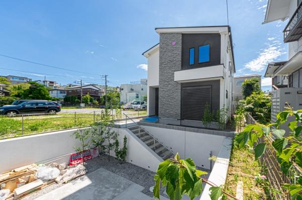 藤沢市片瀬山５丁目の新築一戸建