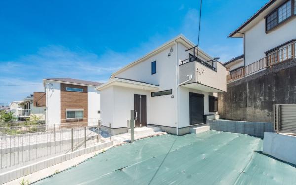 横浜市泉区岡津町の新築一戸建