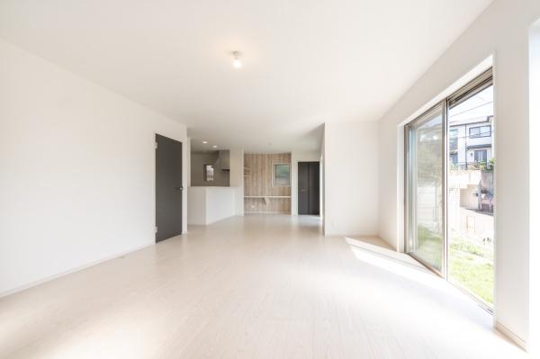 横浜市瀬谷区阿久和東３丁目の新築一戸建