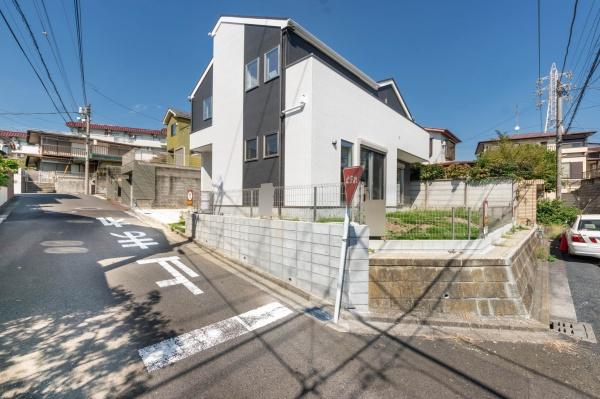 横浜市瀬谷区阿久和東３丁目の新築一戸建