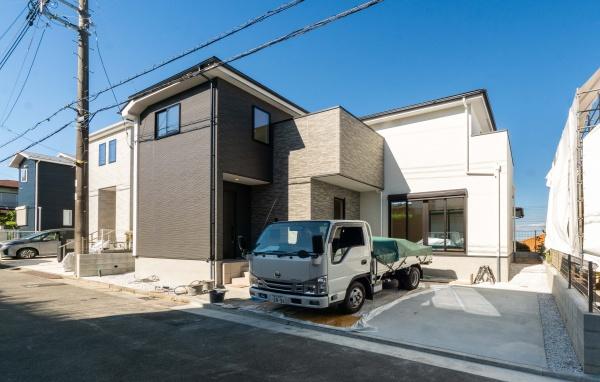 横須賀市湘南鷹取５丁目の新築一戸建
