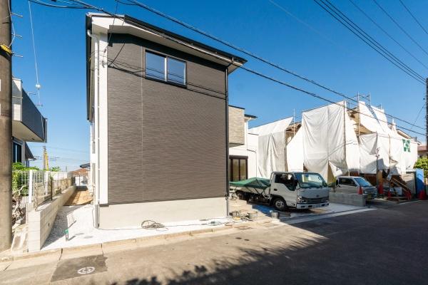 横須賀市湘南鷹取５丁目の新築一戸建