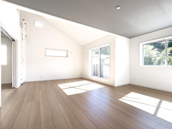 鎌倉市今泉３丁目の新築一戸建