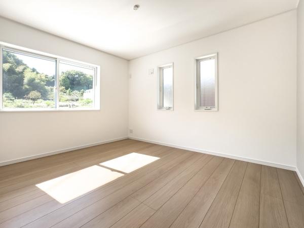 鎌倉市今泉３丁目の新築一戸建