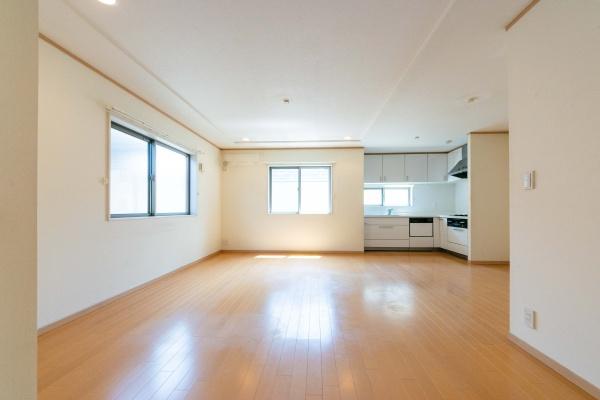 横浜市保土ケ谷区新桜ケ丘１丁目の中古一戸建
