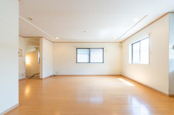 横浜市保土ケ谷区新桜ケ丘１丁目の中古一戸建て