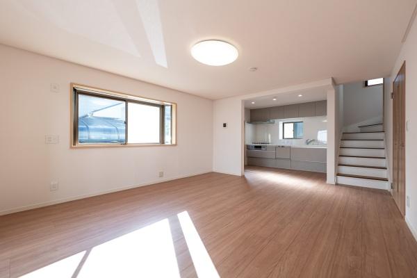 逗子市沼間３丁目の中古一戸建て