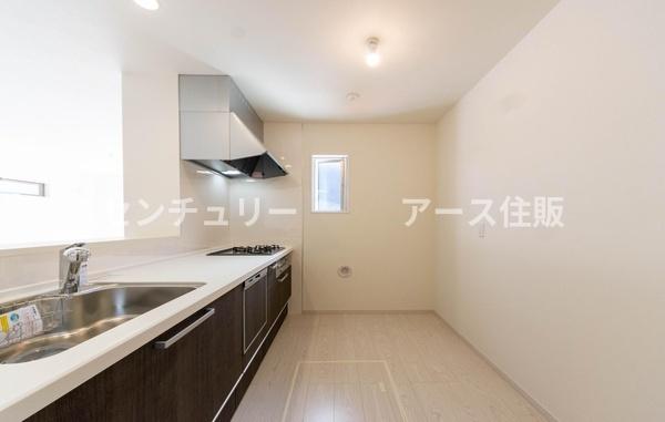 横須賀市湘南鷹取５丁目の新築一戸建