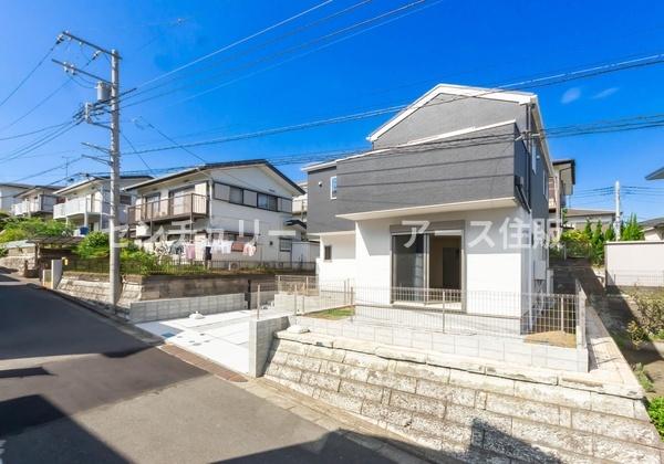 横須賀市湘南鷹取５丁目の新築一戸建
