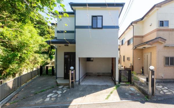 鎌倉市稲村ガ崎２丁目の中古一戸建