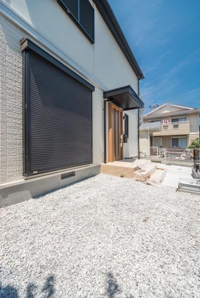 茅ヶ崎市高田4丁目の中古一戸建て(庭)