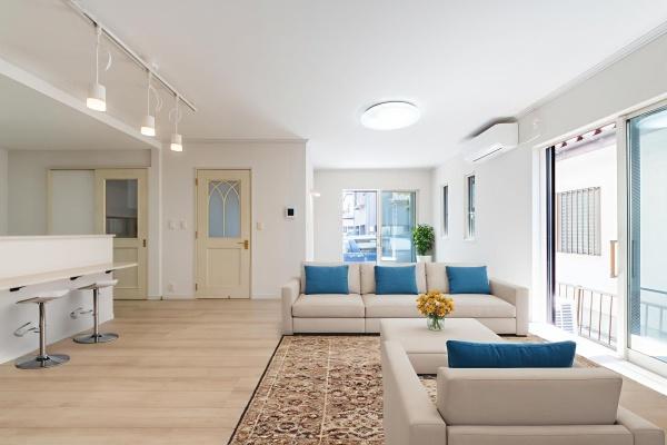 茅ヶ崎市高田4丁目の中古一戸建て(リビング)