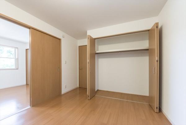 逗子市桜山5丁目の中古一戸建て(収納)