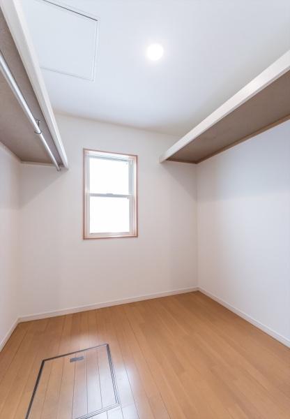 逗子市桜山5丁目の中古一戸建て(収納)