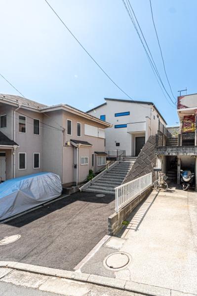 横浜市南区清水ケ丘の新築一戸建