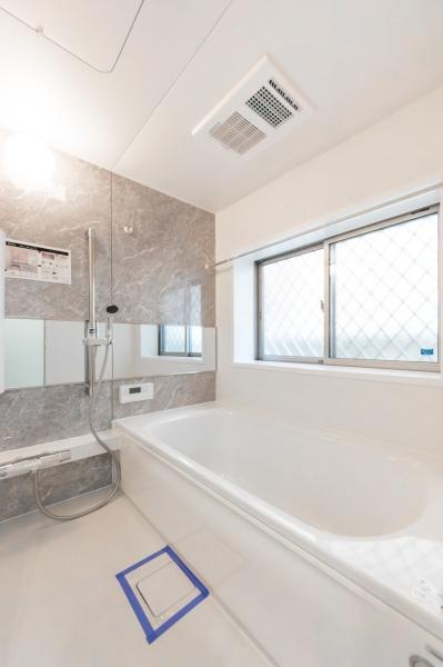 綾瀬市綾西４丁目の中古一戸建て