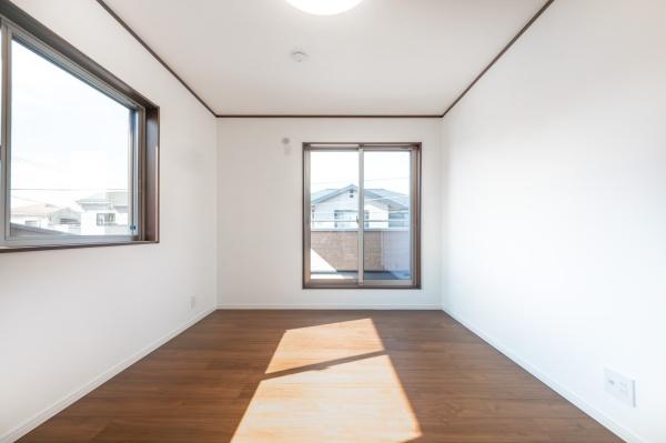 綾瀬市綾西４丁目の中古一戸建て